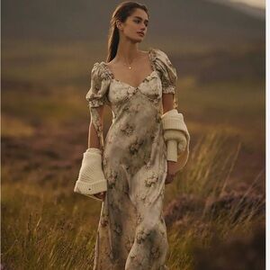 NWT Selkie Silk Floral Poet Cat Kitty Print Puff Sleeve Dress M